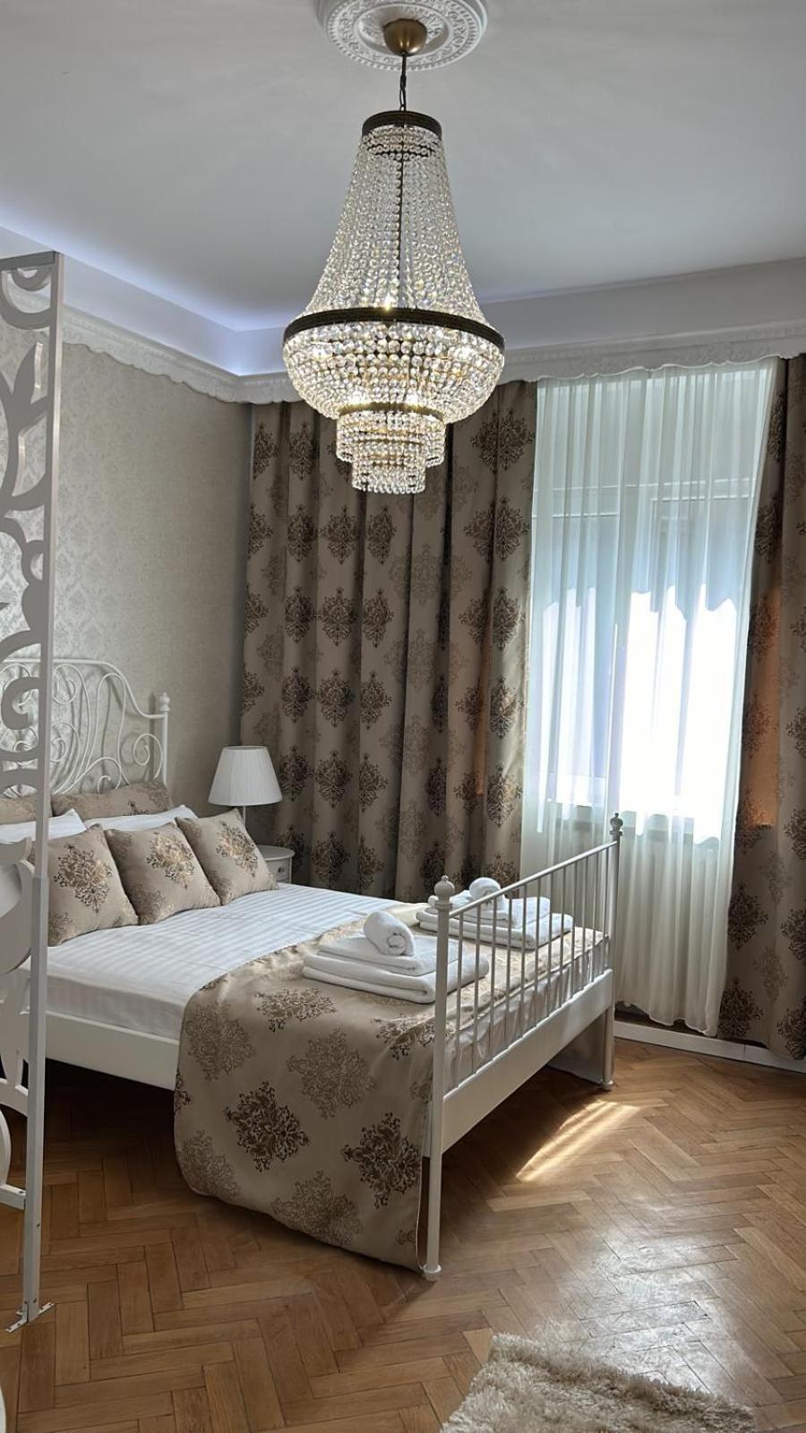 Appartamento Elegant - Square Bucarest